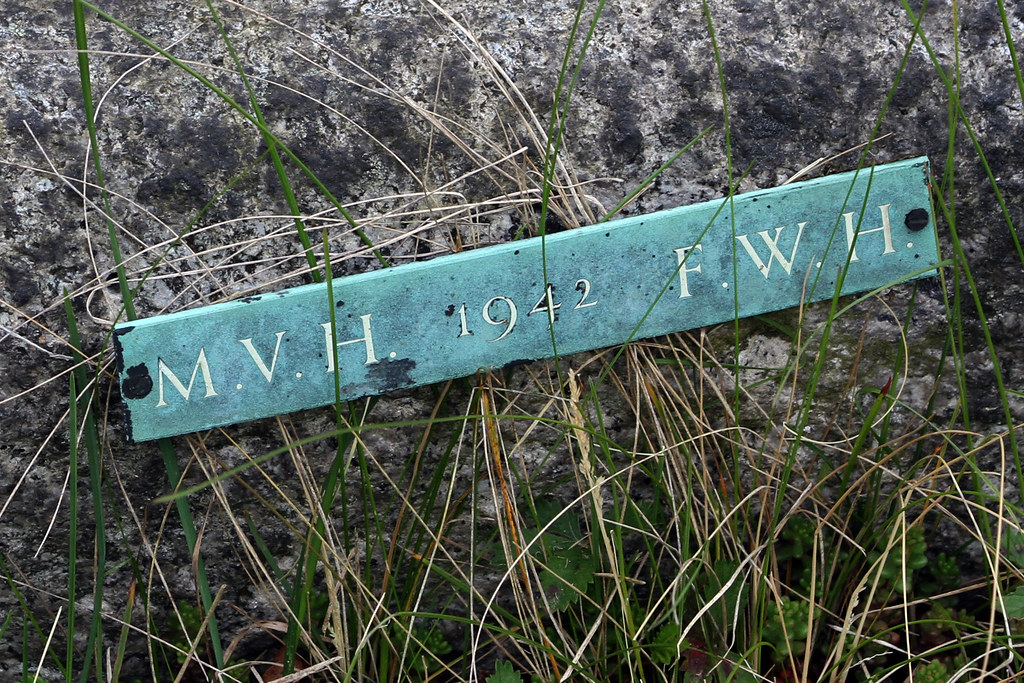 M.V.H. 1942 F.W.H. Englefield Green Cemetery Englefield Gr… Flickr