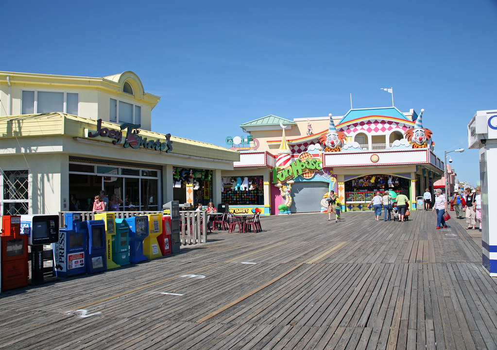 Point Pleasant Boardwalk The boardwalk in Point Pleasant i… Flickr