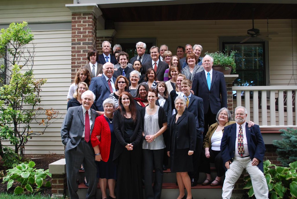 Grove Ave. Front Steps Continuing a tradition of taking a … Flickr