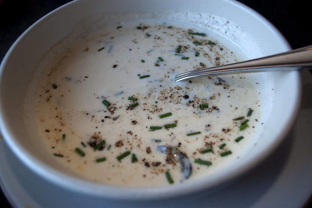 Clam chowder, Hog Island Oyster Co A sublimely balanced cl… Flickr