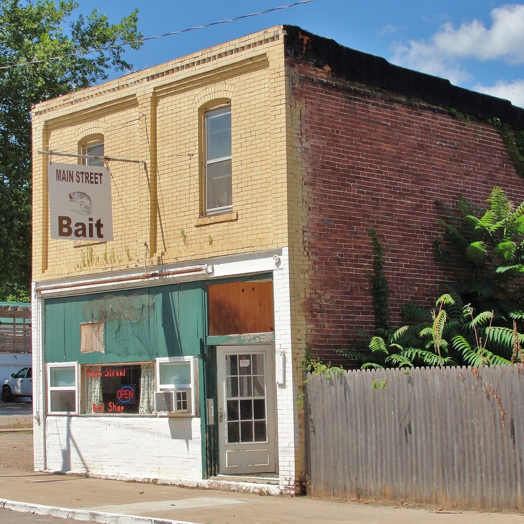 Main Street Bait Eldon, Iowa This just made me smile a… Flickr