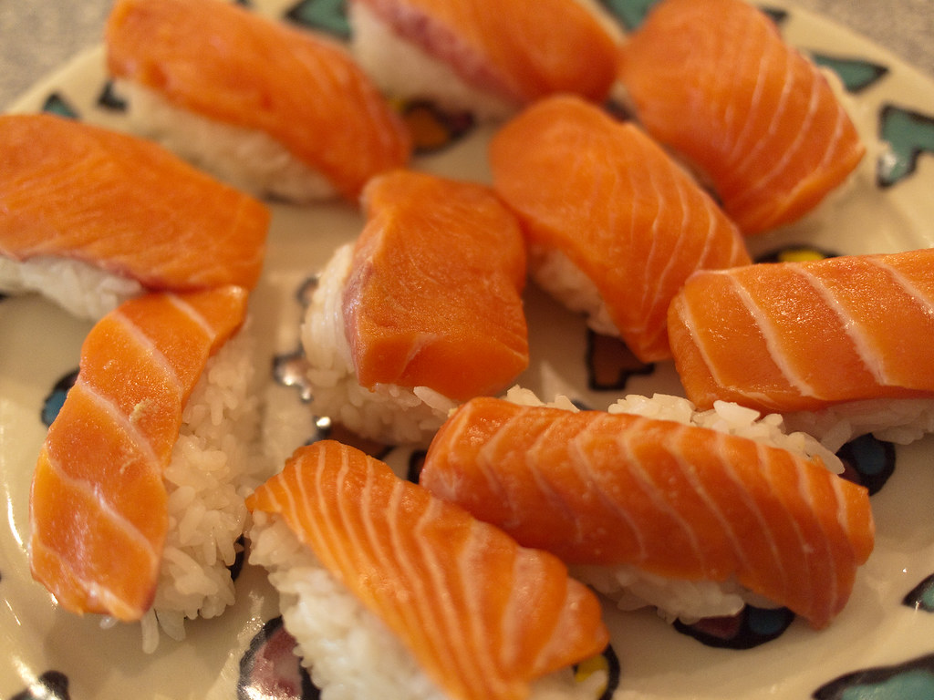 Cooking454 Alaska King Salmon sushi Edsel Little Flickr