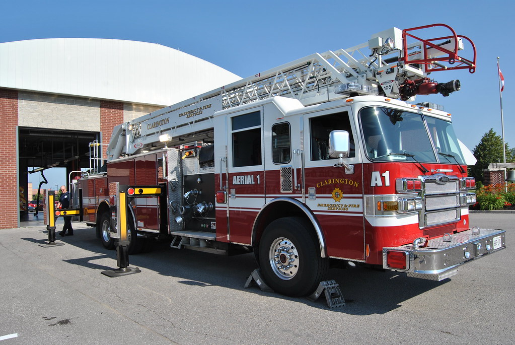 Clarington Fire Aerial 1 Larry Thorne Flickr