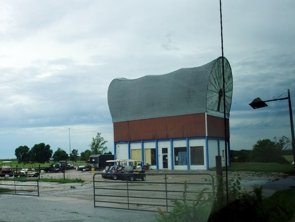 World's Largest Covered Wagon Milford, Nebraska Robert Lz Flickr