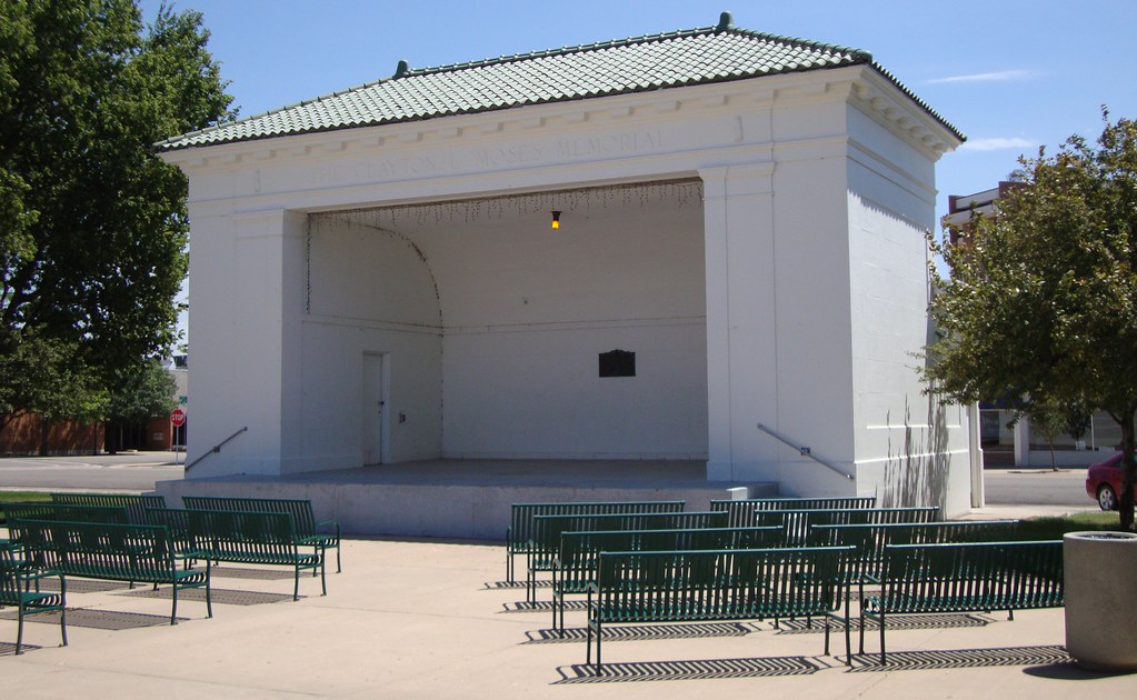 Barton County Courthouse Square Bandstand (Great Bend, Kan… Flickr