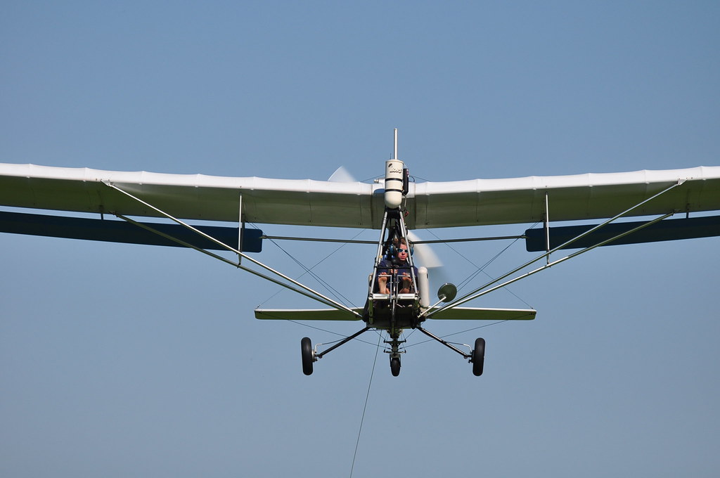 DSC_8815 Gavin Gallagher piloting the Moyes Dragonfly tow … Flickr