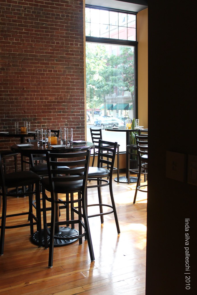 the greenland cafe! this is one of the many new restaurant… Flickr