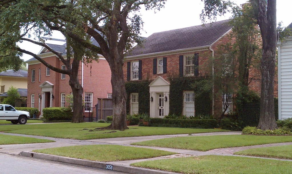 Terms of Endearment Houses Aurora (Shirley MacLaine) and E… Flickr