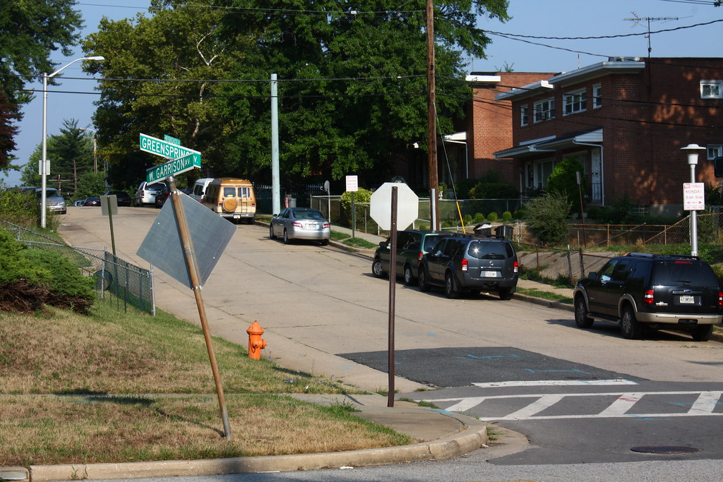 Cylburn Neighborhood from Greenspring Avenue soulsurvivor1968 Flickr