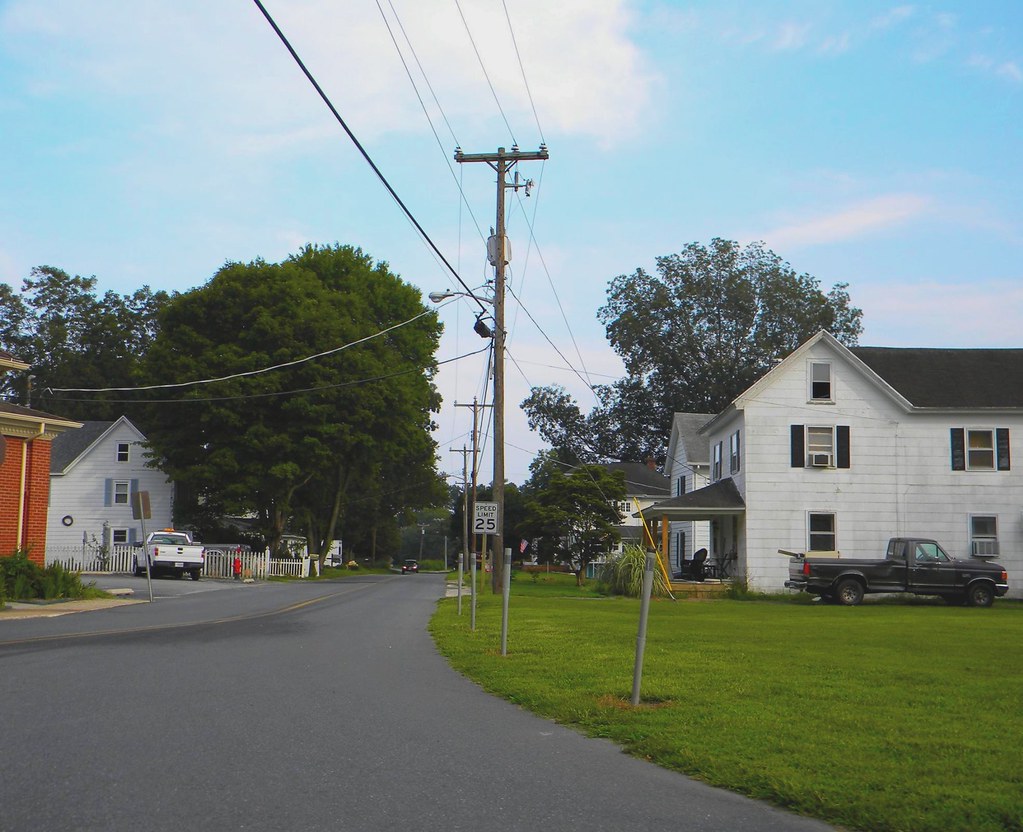 Newark, Maryland This is sort of the "main st" in town. Lee Cannon