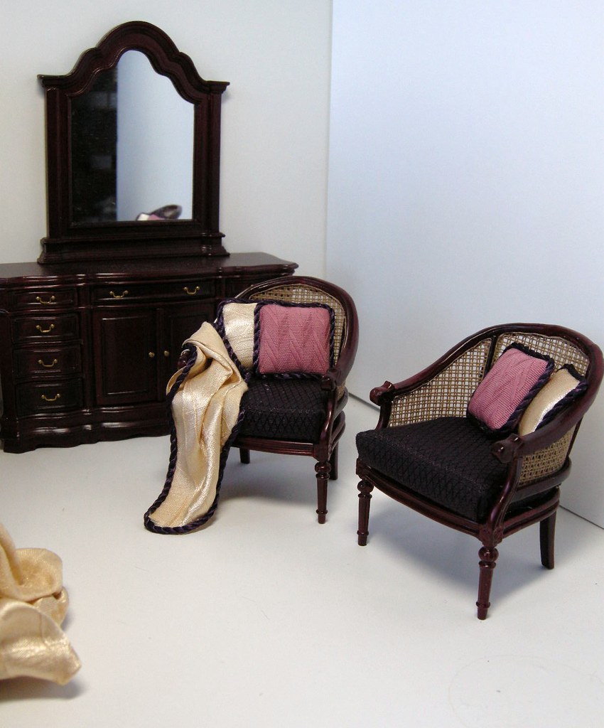 9 Dollhouse Furniture by JBM Miniatures Australia Upholste… Flickr