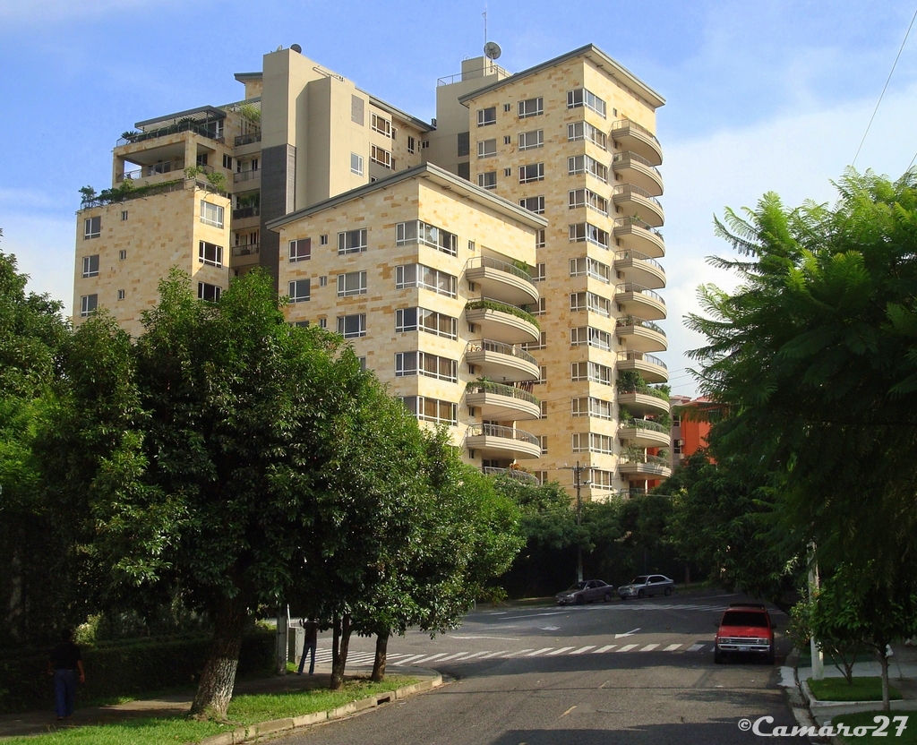 Colonia San Benito, San Salvador Condominio 515 Avenida la… Flickr