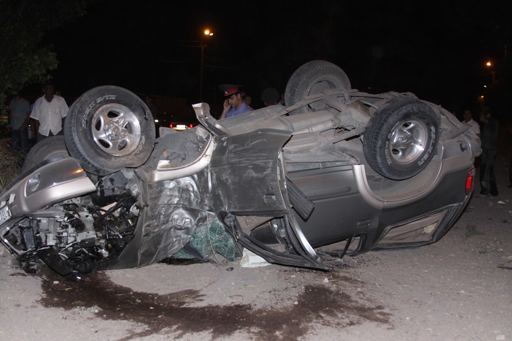 caraccidentyerevanarmeniajuly3120100 Car Accident i… Flickr