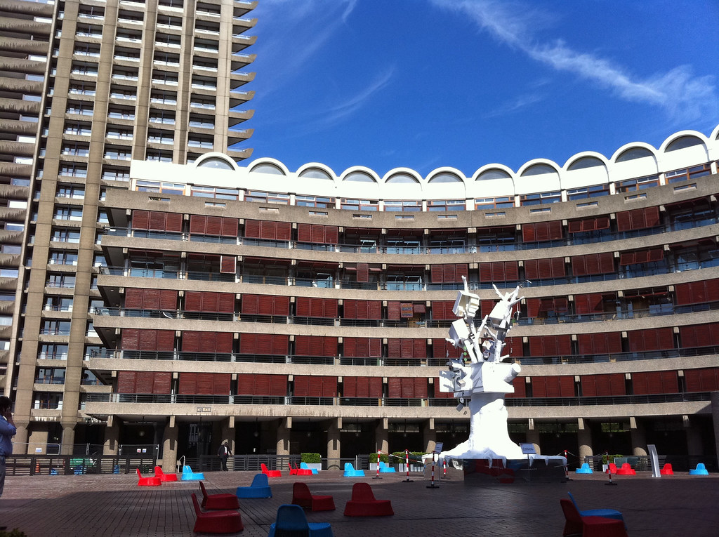 Barbican Sculpture Court This is the first sculpture here … Flickr