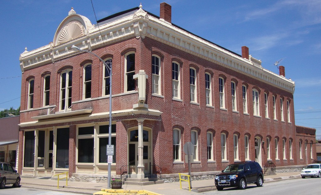Old Montgomery Opera House (Kahoka, Missouri) Located on t… Flickr