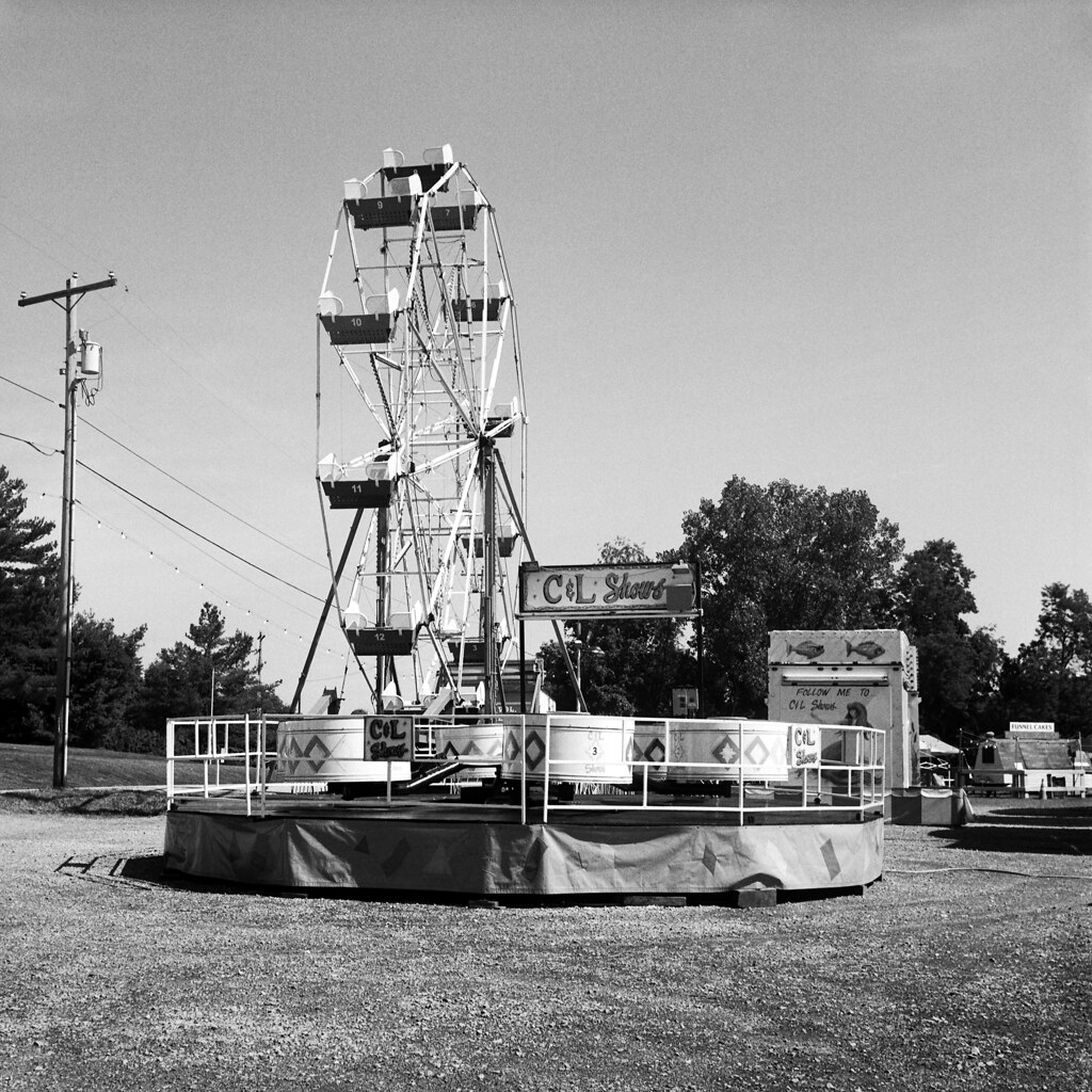 Ferris Wheel, 2010 Finleyville, PA Yashica Mat LM TLR Koda… Flickr