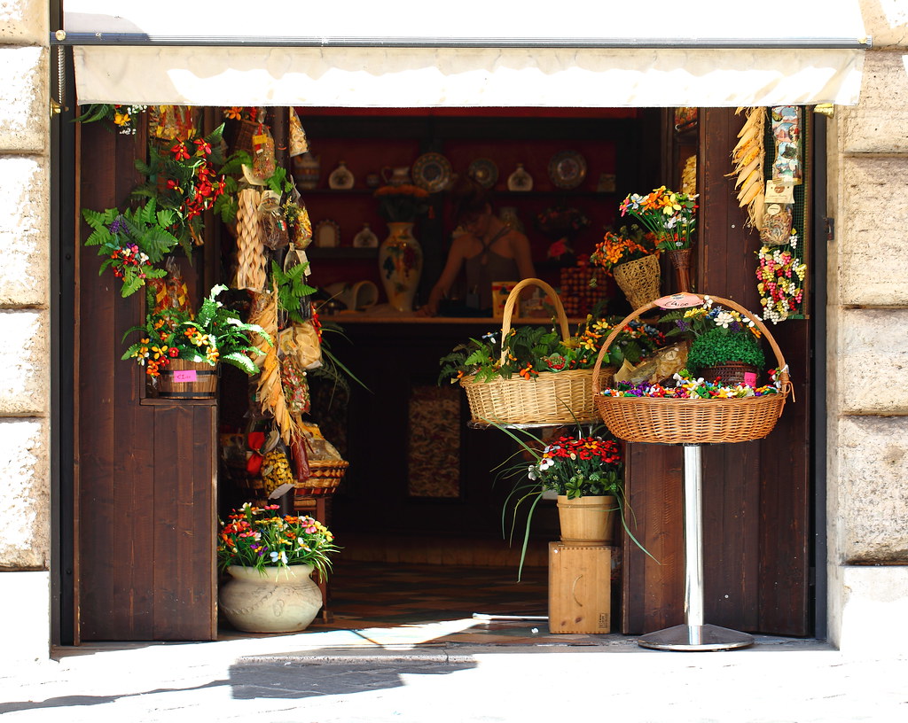 flower shop Rome, Italy Janine Graf Flickr