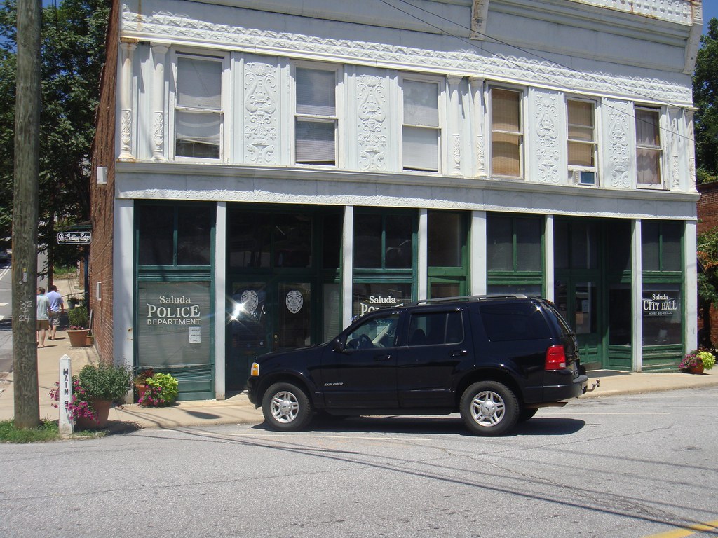 Saluda PD, North Carolina This is Saluda PD's station in N… Flickr