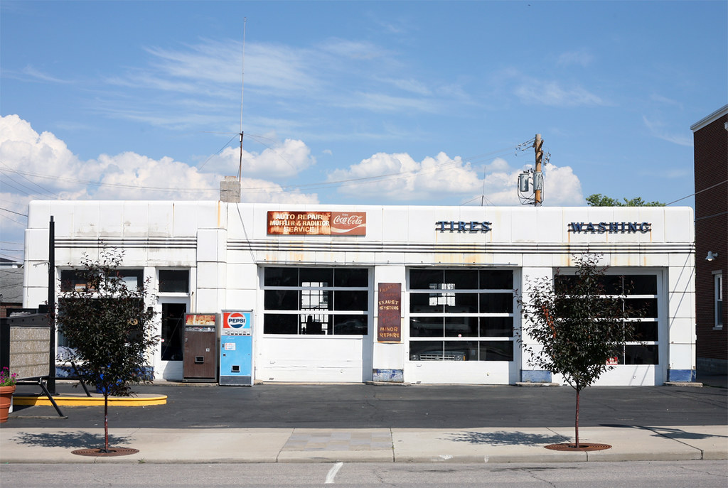 Classic Old Gas Station Aurora, Indiana www.scoutingny.c… Flickr