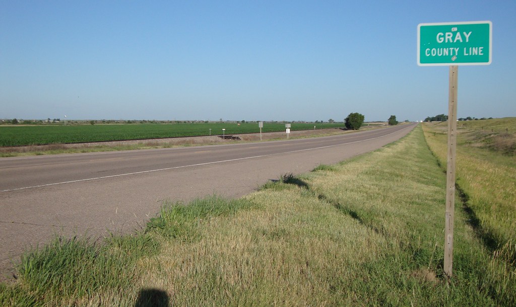Gray County Line Sign (Gray County, Kansas) Gray County is… Flickr