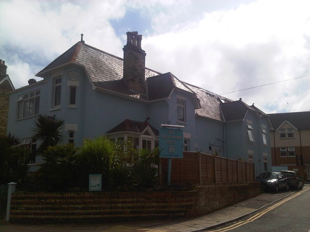 Blue Palms Hotel (The Hollies / Inverness Hotel), 26 Tregonwell Road