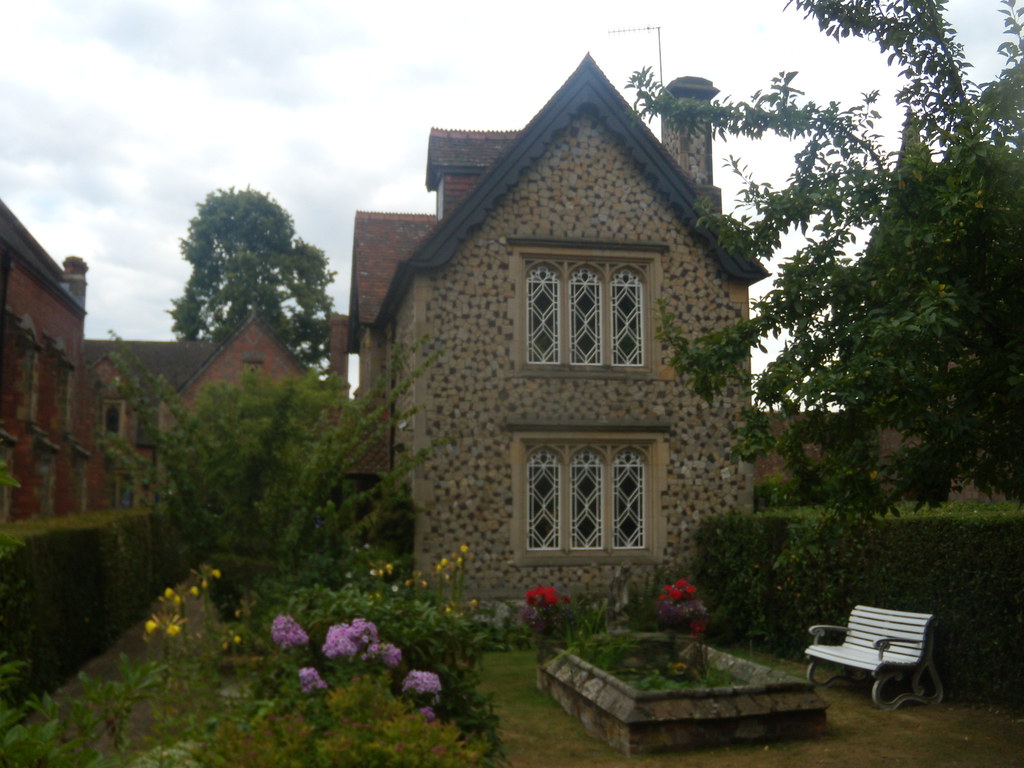 Ornamental house, Leigh The attractively named Institute C… Flickr