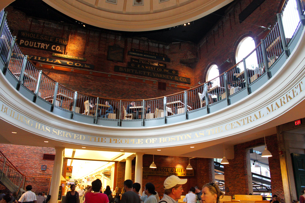 Inside Quincy Market The eating area at Quincy Market is a… Flickr