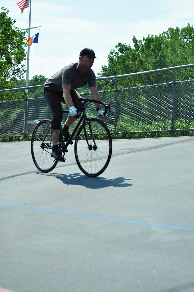 Queens Velodrome Willy is wearing the Muxu Ride Shirt in S… Flickr