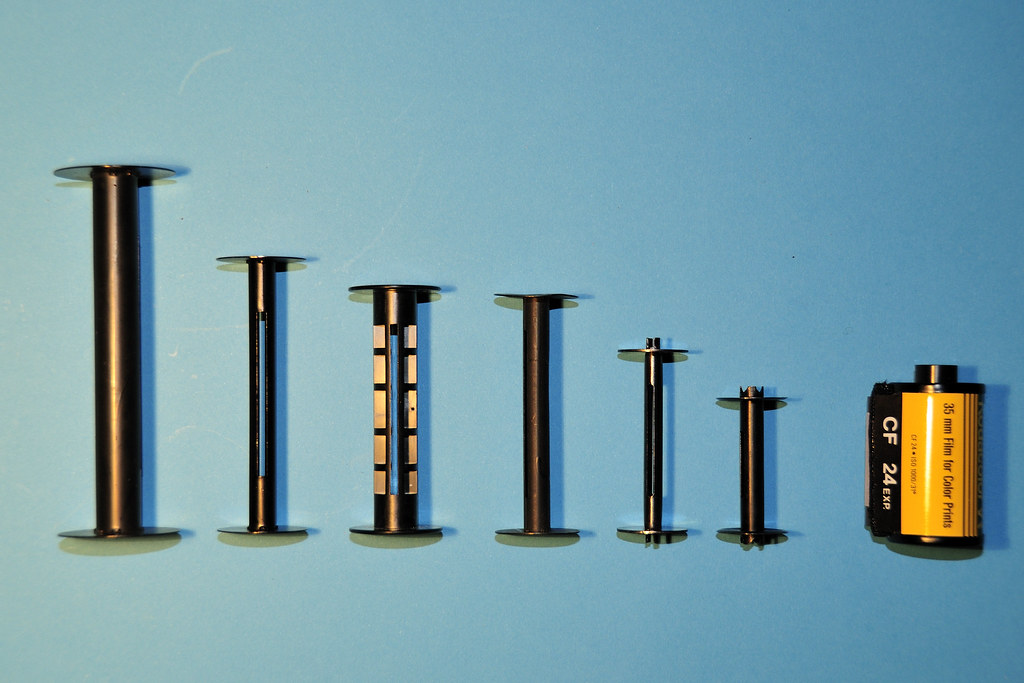 Film Spool Sizes From left 122, 116, 120, 620, 127, 828, … Flickr