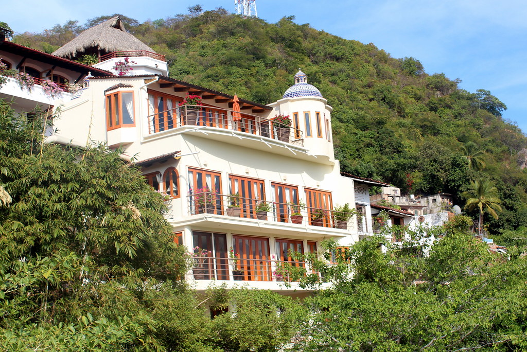 Puerto Vallarta Gringo Gulch a photo on Flickriver