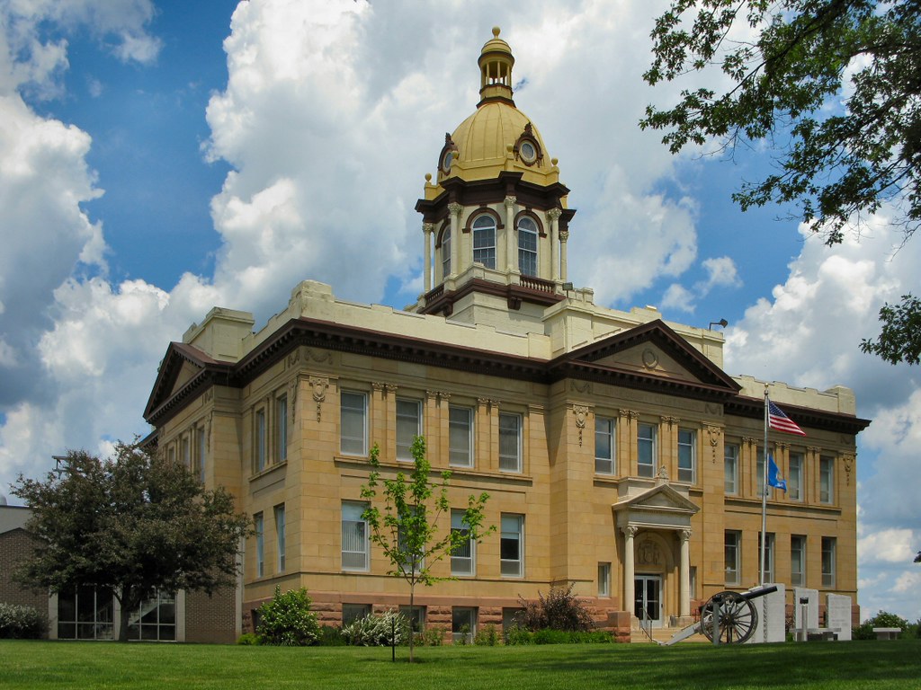 Pierce County Courthouse The Pierce County Courthouse in E… Flickr