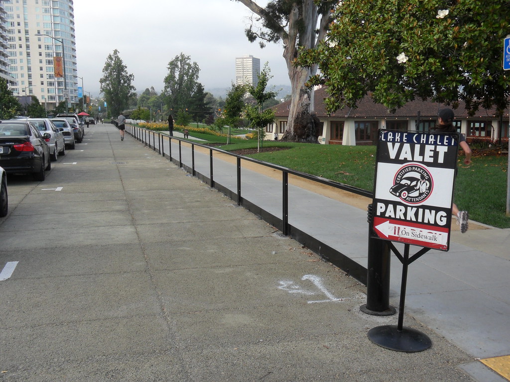 Lake Chalet Valet Parking On Sidewalk At least they are fu… Flickr