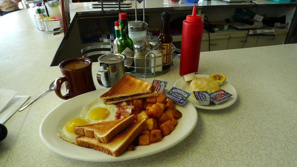 Crossroads Diner, Mt. Olive, IL Nick Flickr