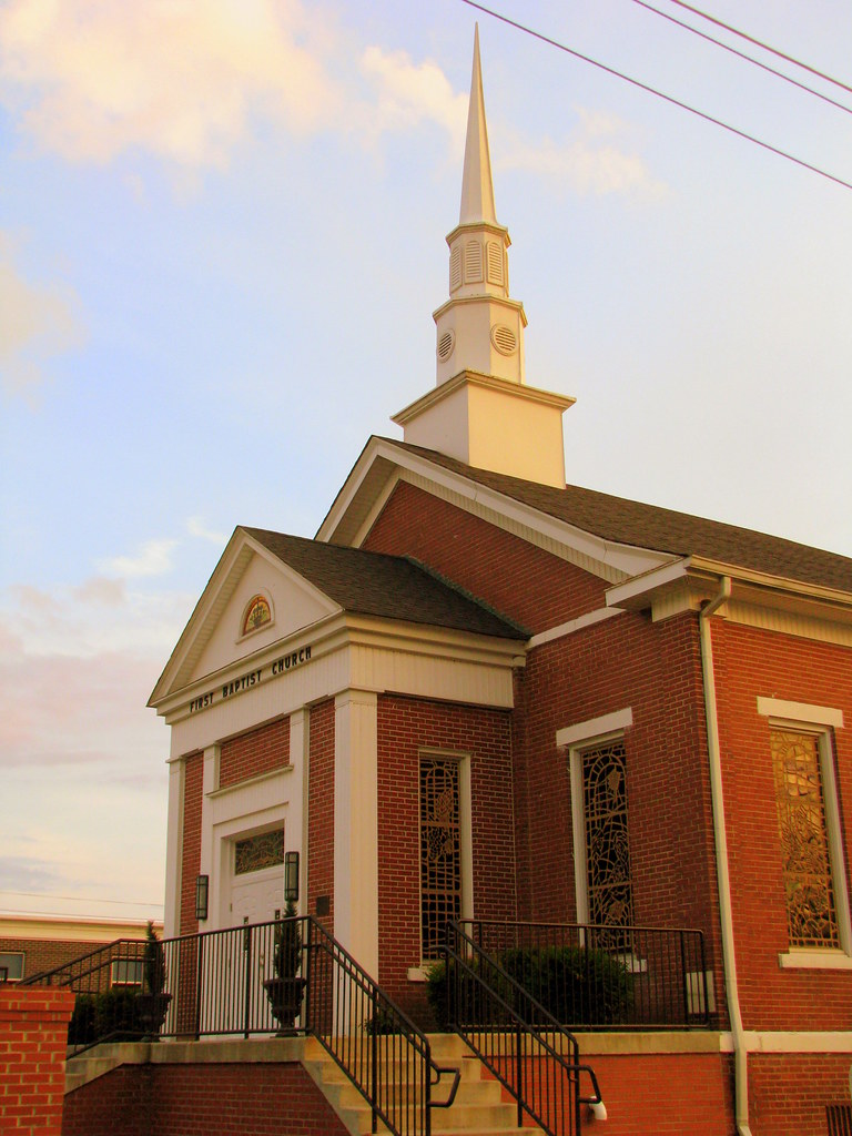 First Baptist Church Carthage, TN Just up the road from … Flickr