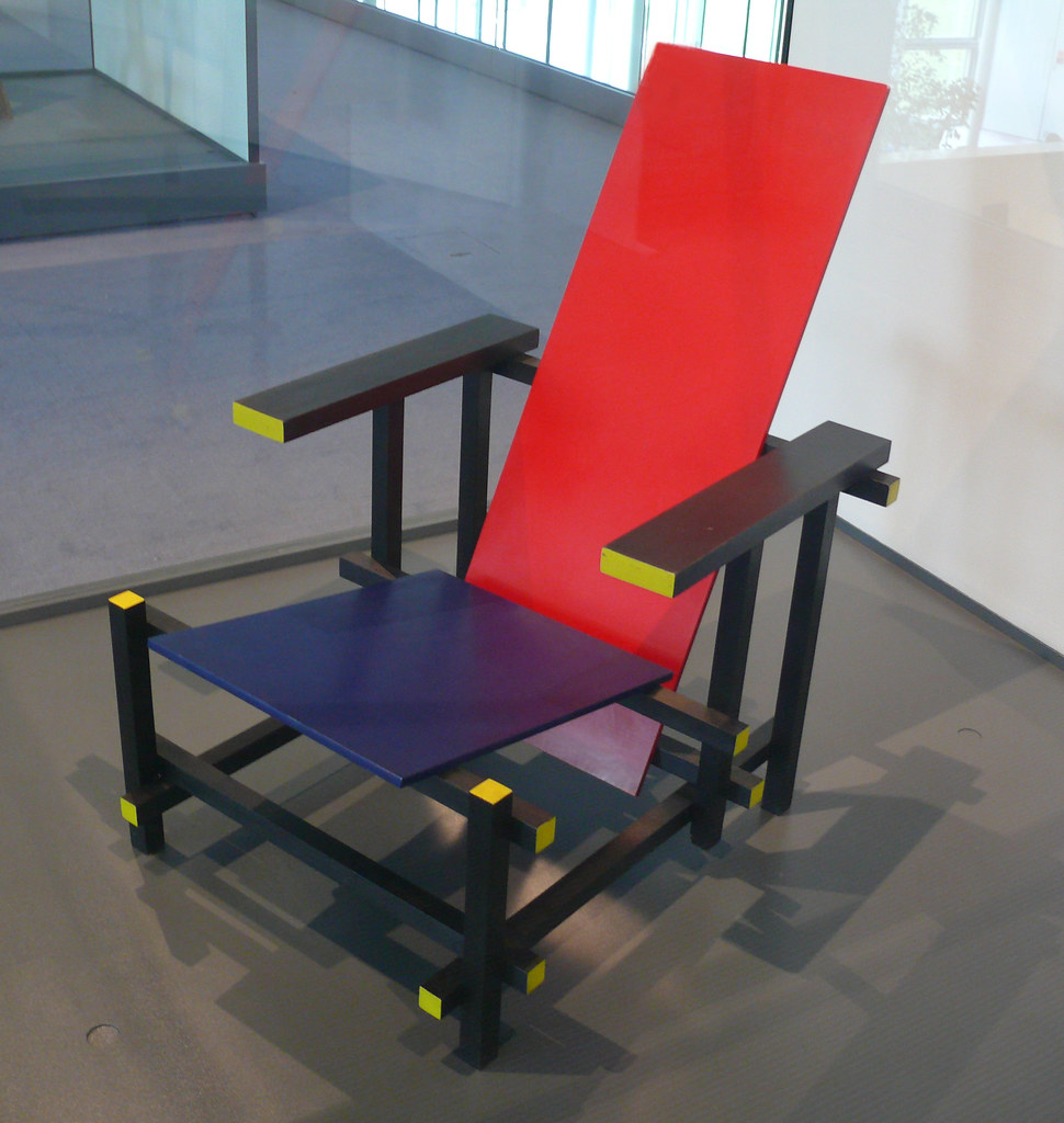 RedBlue Chair, Architect; Gerrit Rietveld 1918 . (Replica… Iqbal