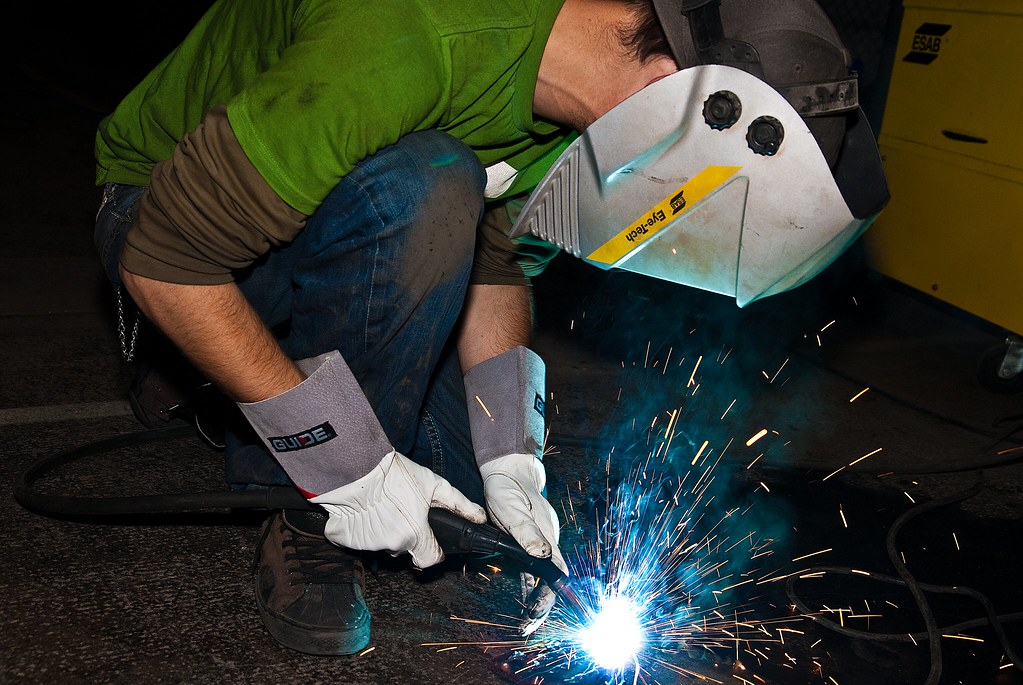 DIY Skate Rail Welding FInished rail and more pictures her… Flickr