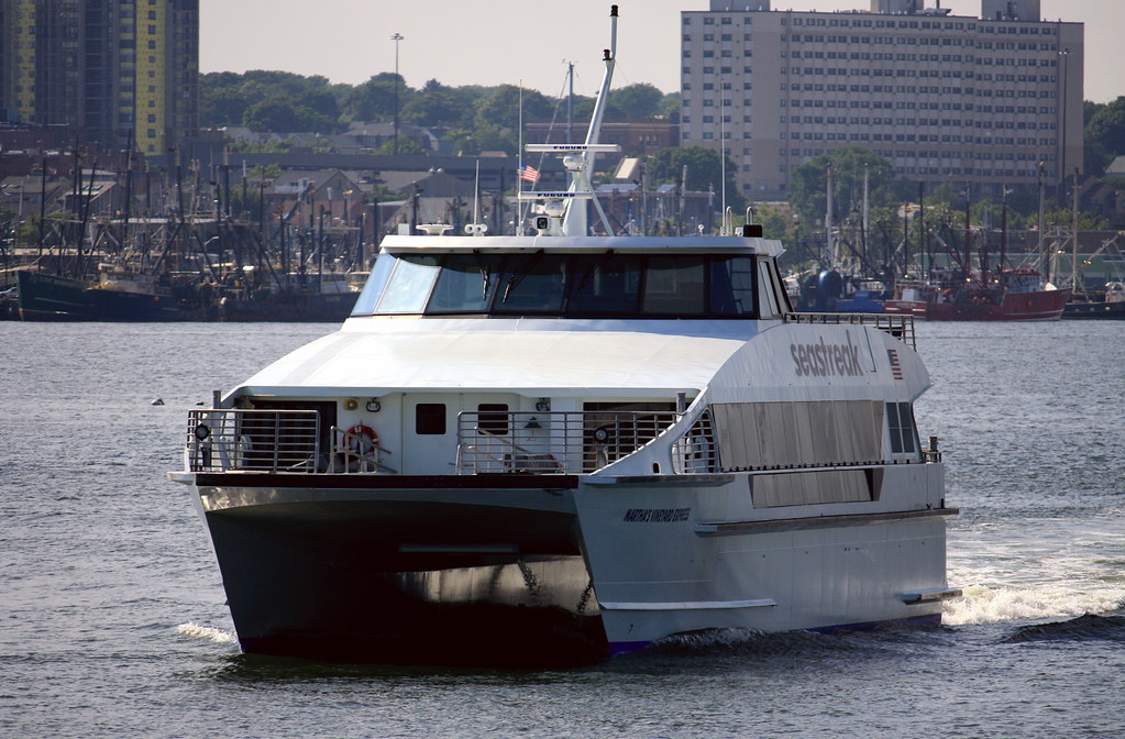 Seastreak Water Taxi to Martha's Vineyard off Massachusett… Flickr