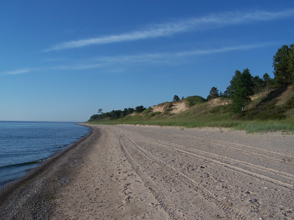 101_1756 Susan's beach Lake Michigan sanpauloo Flickr