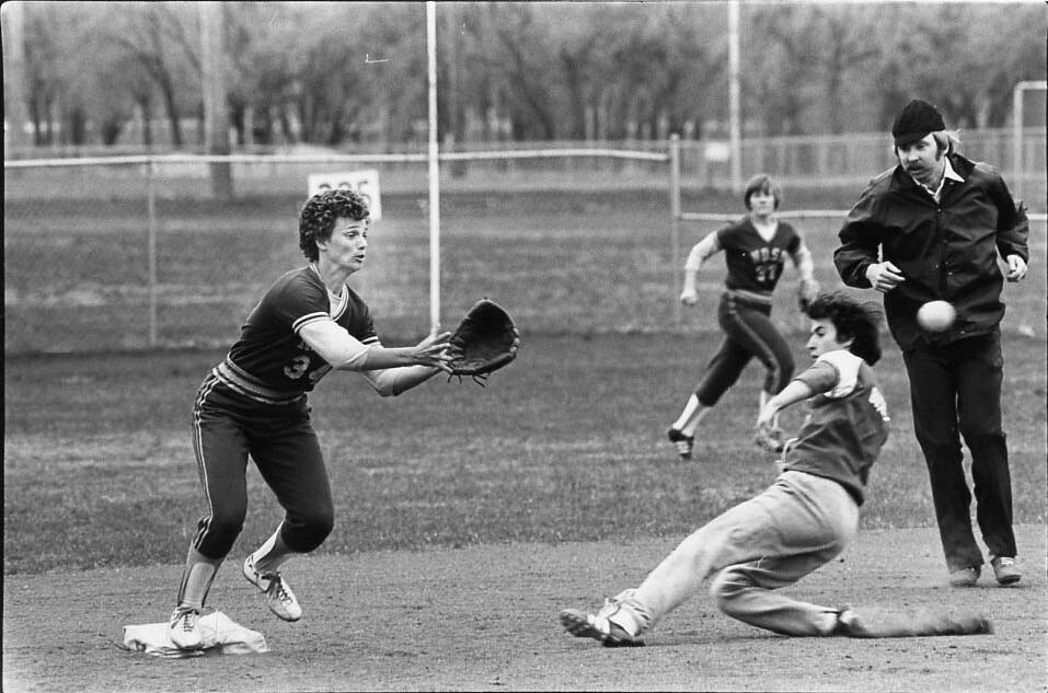Women’s Softball Description Women’s Softball action Date… Flickr