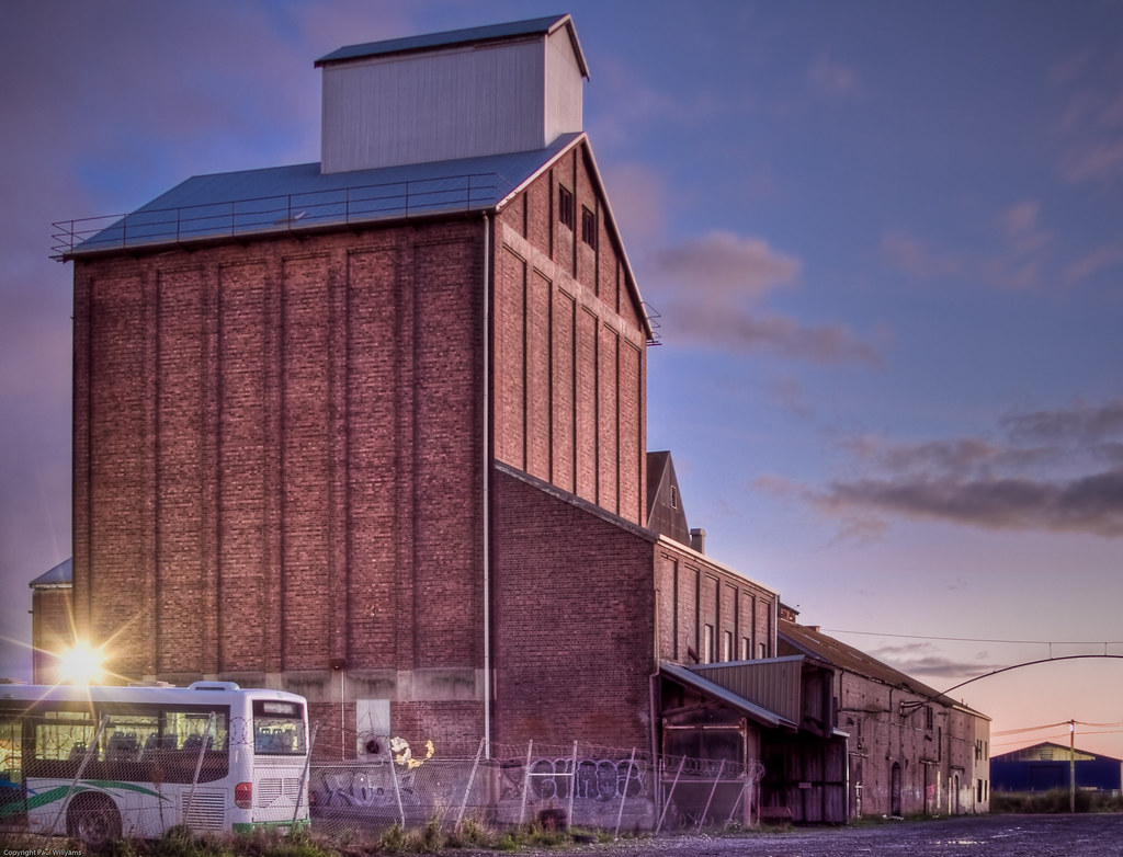 Wood Bros Flour and Grain Mill See Historical Places Trust… Flickr