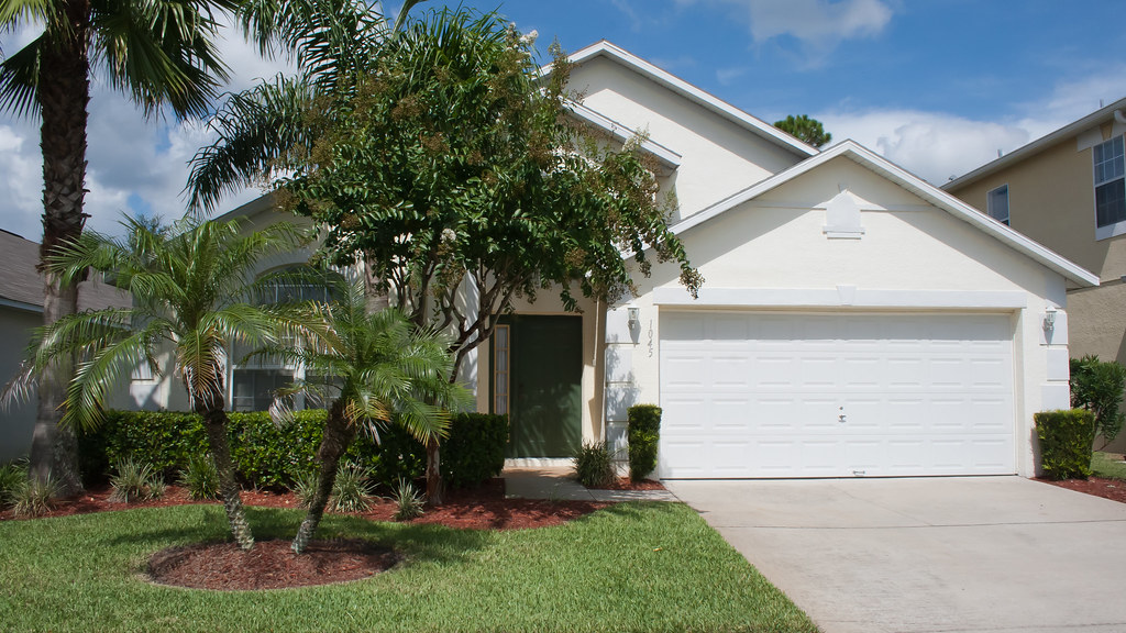 Holiday Home (Front) 1045 Lake Berkley Drive, Kissimmee, F… Flickr
