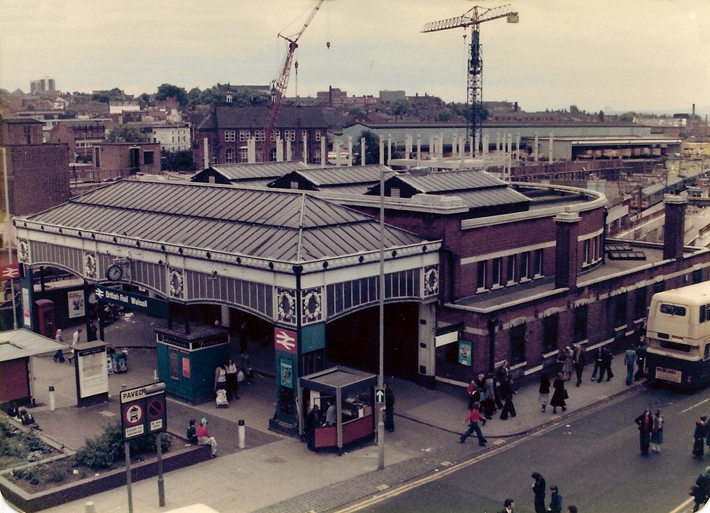Walsall Station to Walsall M&S (5) a photo on Flickriver