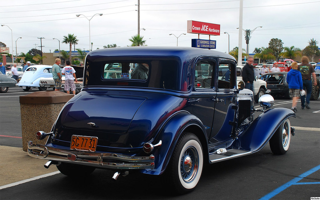 1932 Chrysler Victoria dark blue metallic mild mod r… Flickr