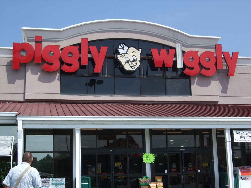 The Piggly Wiggly supermarket BeefyBrian Flickr