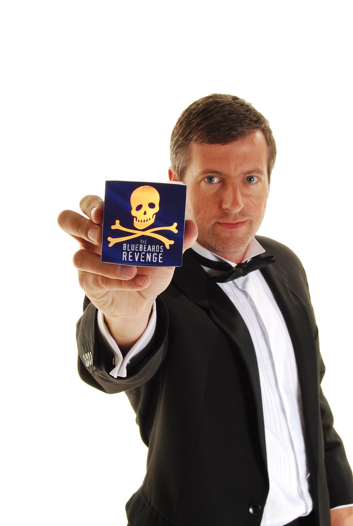 Paul Hunter Product Paul Hunter holding a tub of the Blueb… Flickr