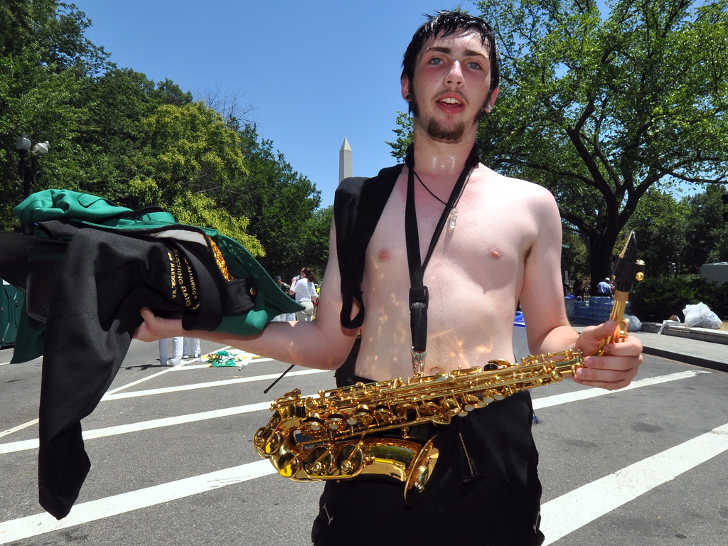 Scruffy Saxophone Player A saxophone player with a high sc… Flickr
