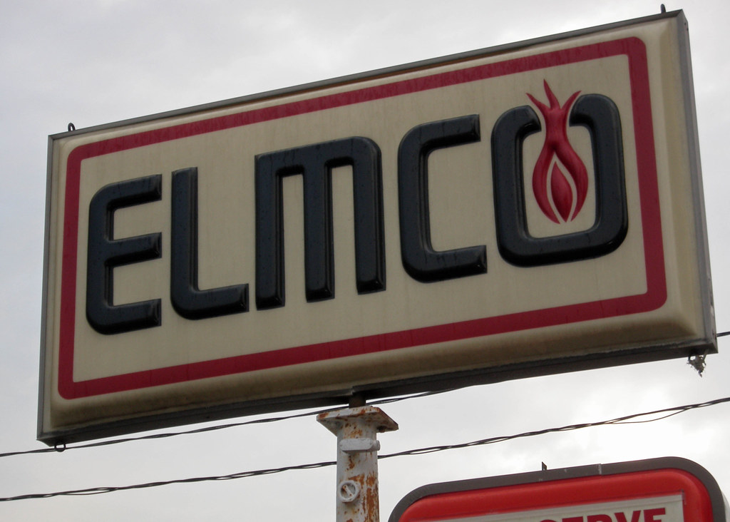 Clinton CT June 2010 ELMCO gas station, The Elm City Oil C… Flickr