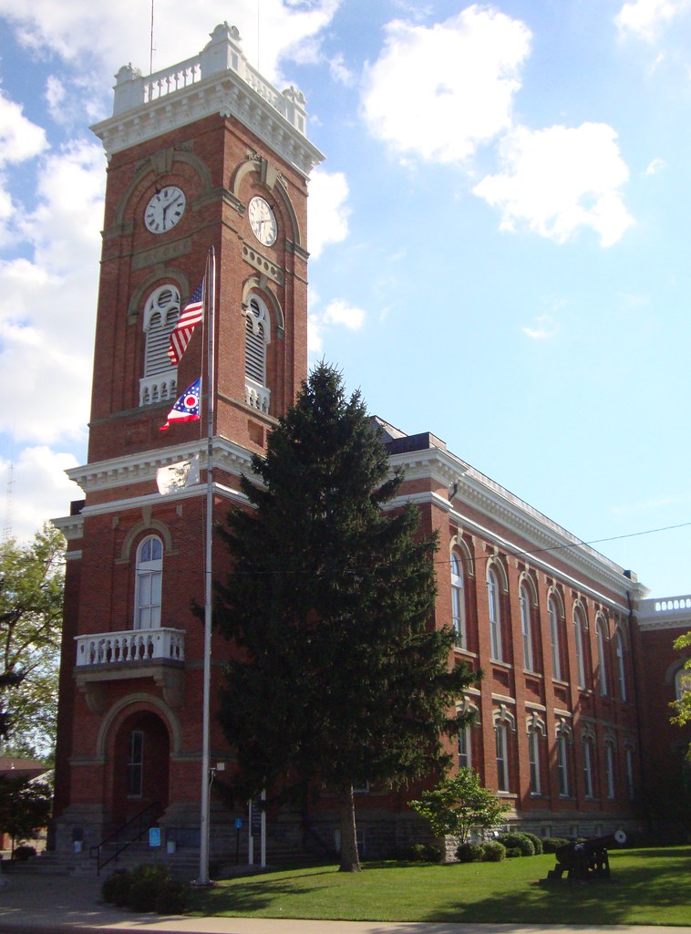 Fulton County Courthouse (Wauseon, Ohio) This
