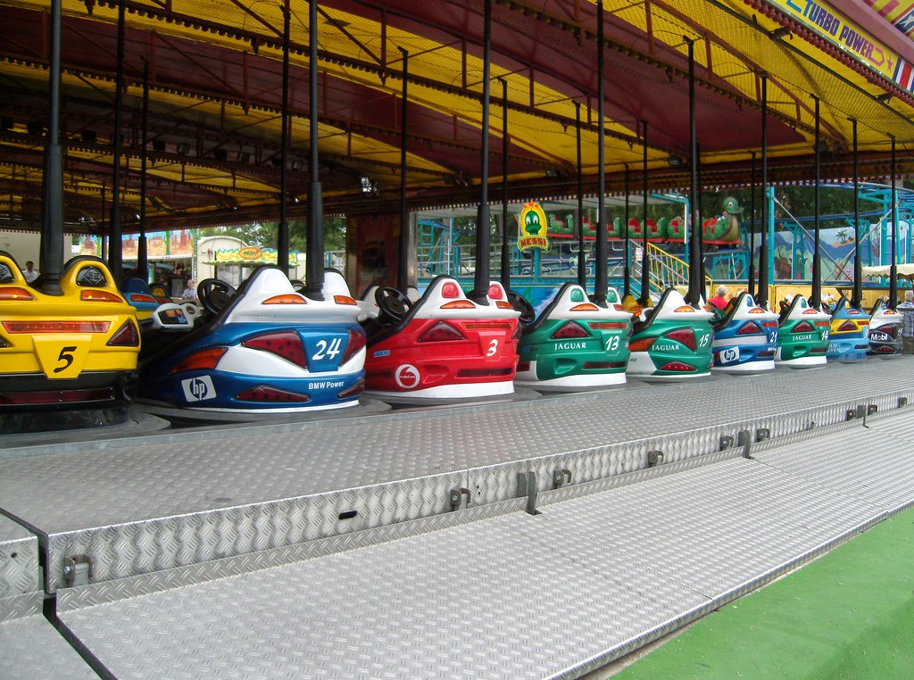 Autoscooter auf dem DeutschAmerikanischesVolksfe… Flickr