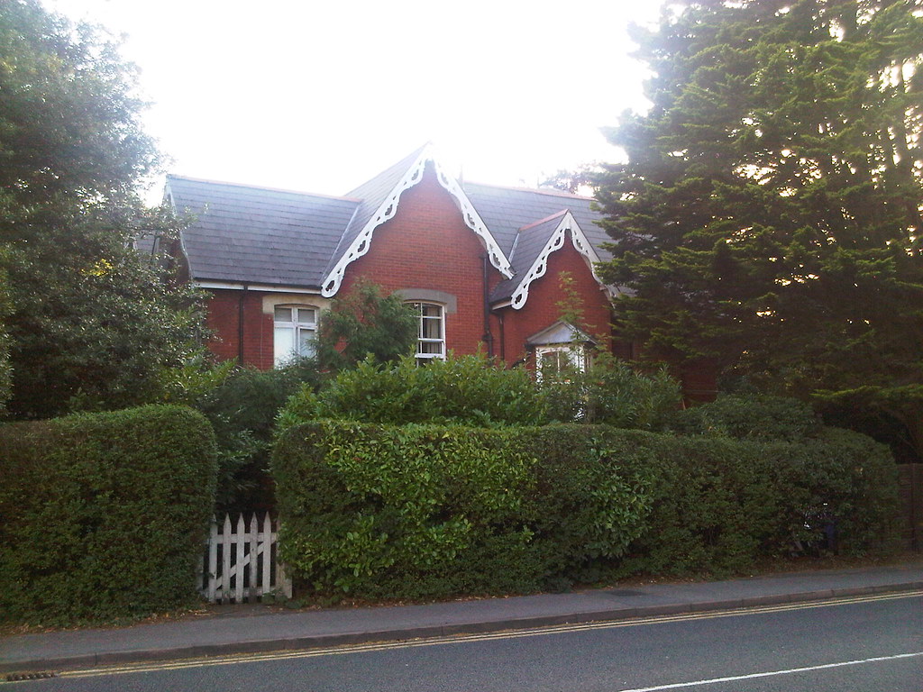 10 Durley Chine Road South, Bournemouth a photo on Flickriver